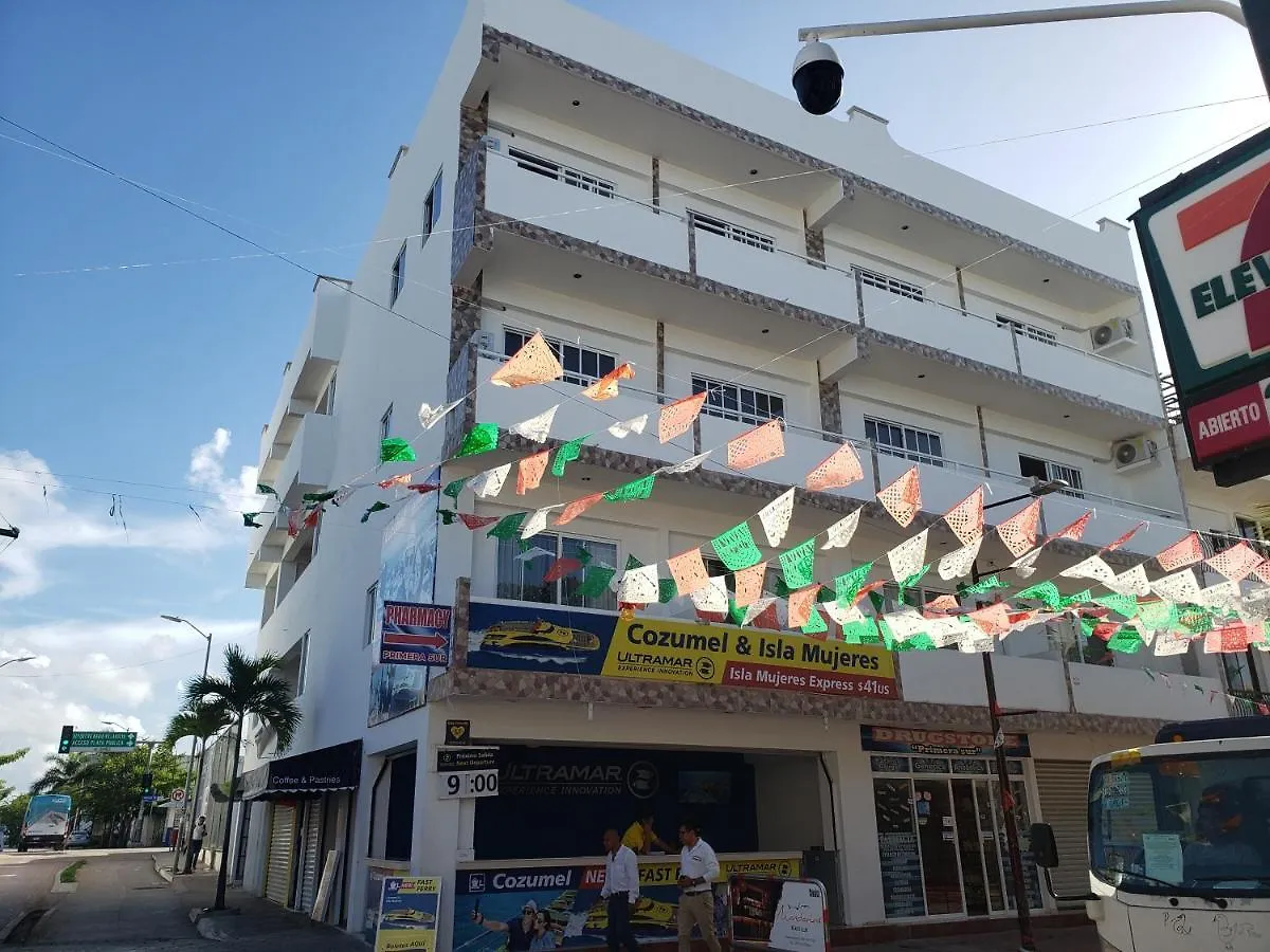 A Una Calle Del Ado 5Ta Avenida Apartment Playa del Carmen