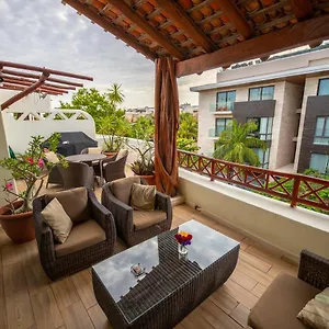 Apartment Penthouse Holiday At Mamitas Beach, Playa del Carmen